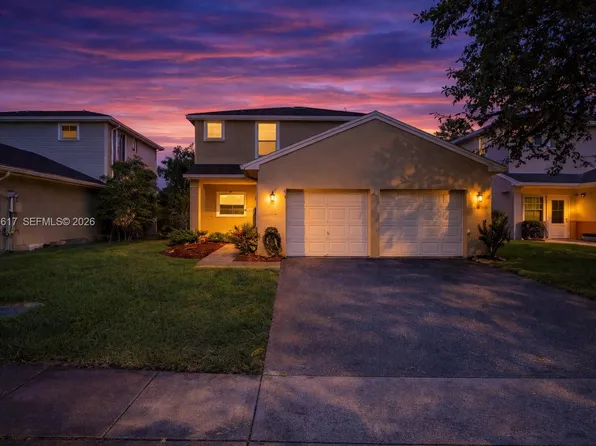245 NW 207th Ter, Hollywood, FL 33029