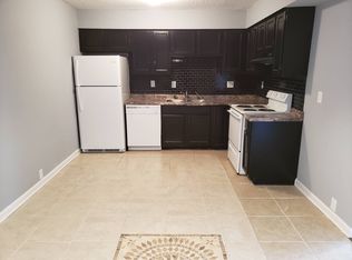 7411 Mystic Ln, Charlotte, NC 28227