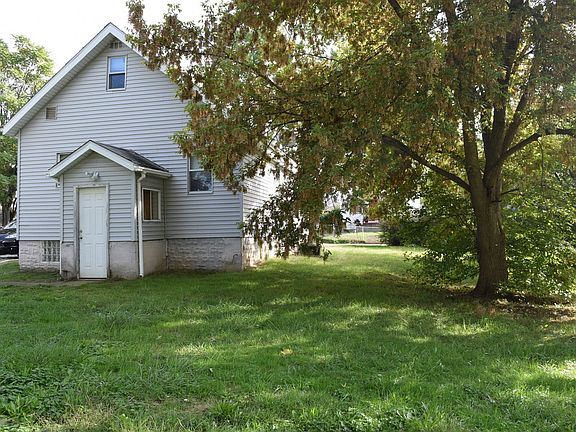 2nd image of 1075 Stroman Ave