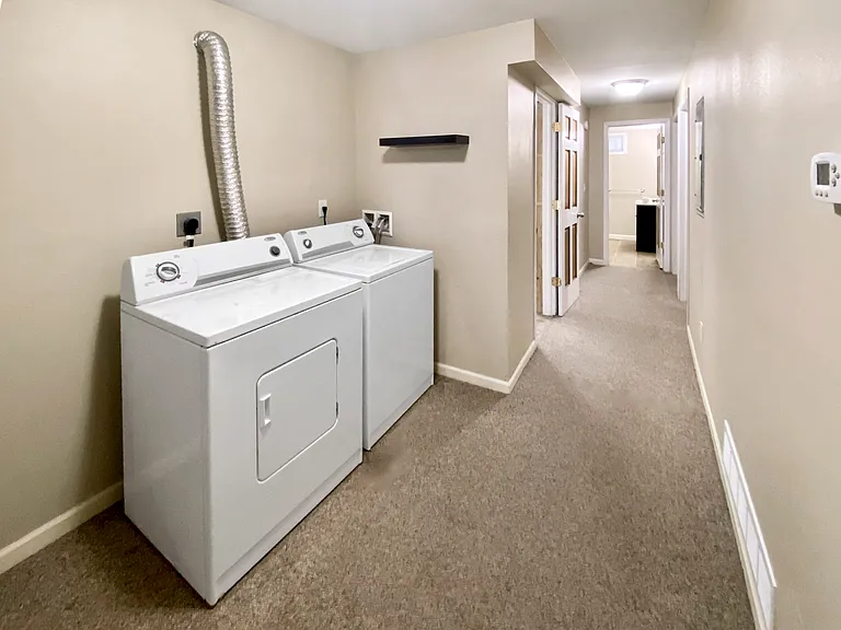 1120 University Ave #3 — Photo 2