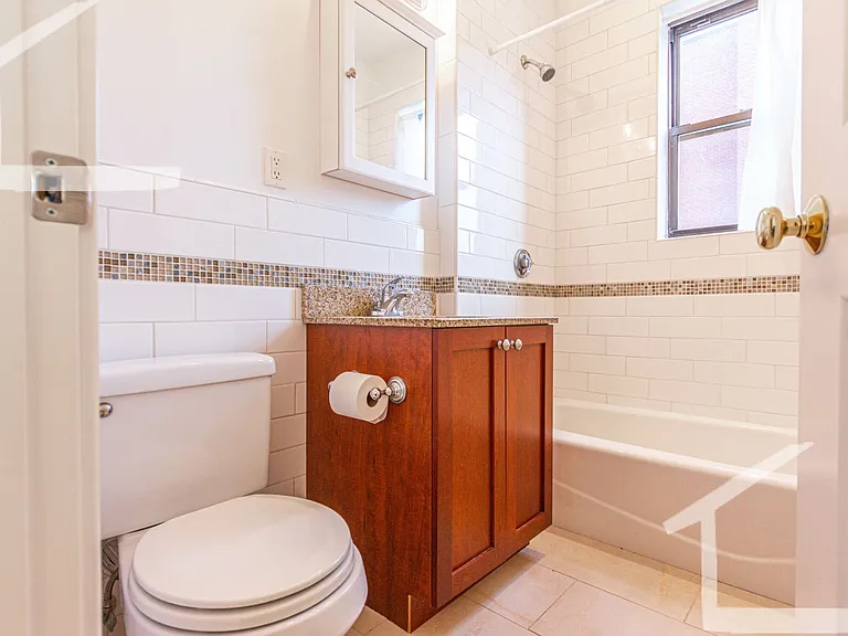 1337 Commonwealth Ave #4D — Photo 7