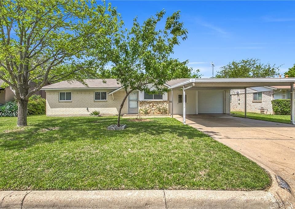 1st image of 3617 Larry Ave