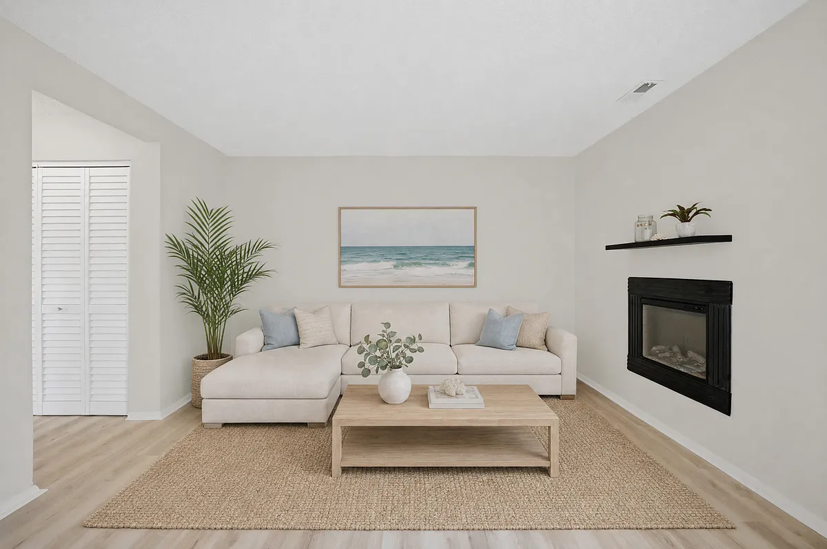Fireplace with blower, new flooring, fresh paint! - 3614 Windmill Dr