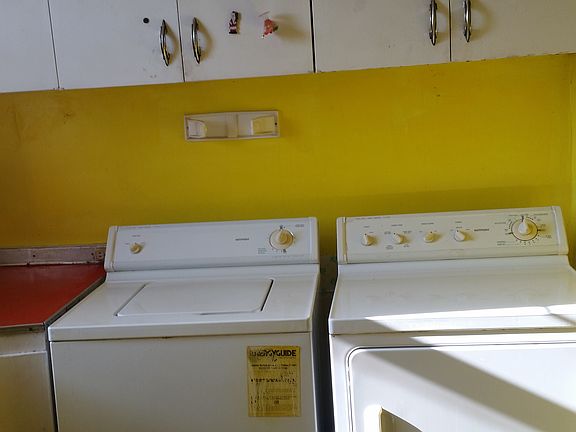Washer/Dryer in 2 br apt