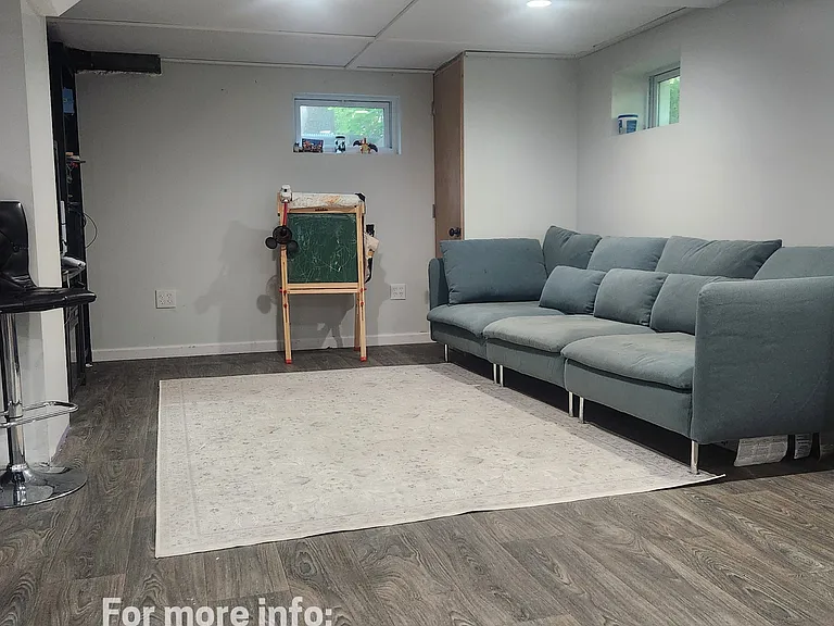 627 Chelsea Ln — Photo 16