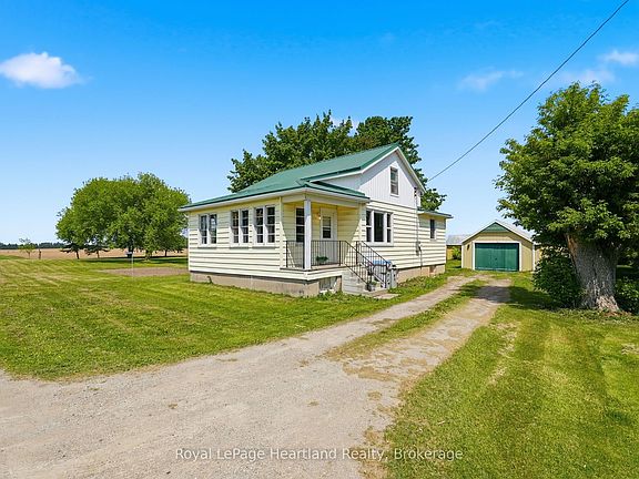 3rd image of 41574 Kirkton Rd