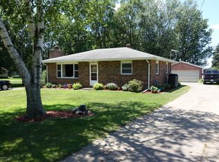 5918 S Scottdale Rd, Berrien Springs, MI 49103