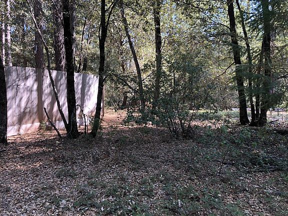 5th image of 244 Black Oak Dr #3
