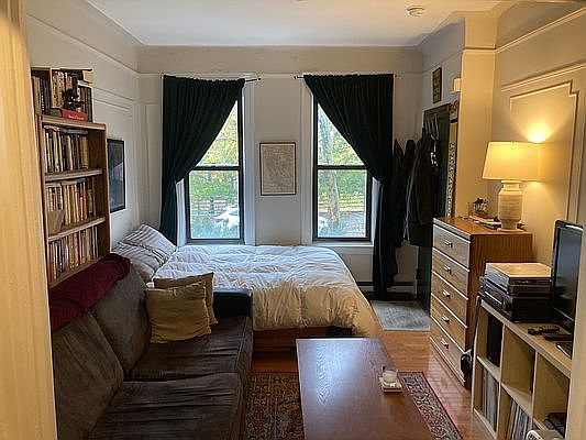 1st image of 408 19th St #1F