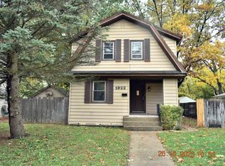 1922 Ridge Ave, Rockford, IL 61103