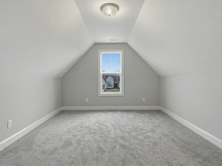 21 Vail Ct — Photo 46