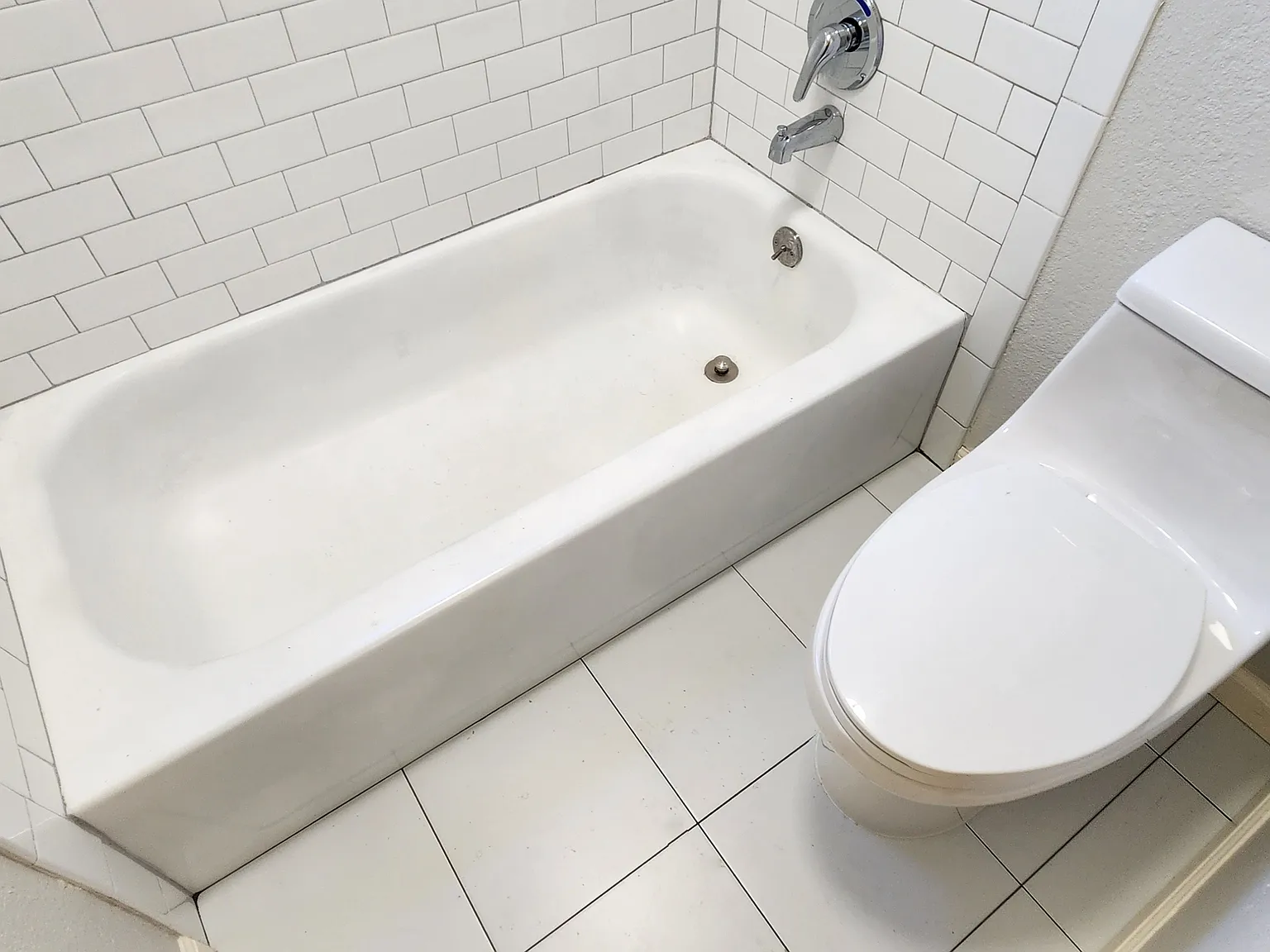 1 bed, 400 sqft, $1,295 — Photo 4