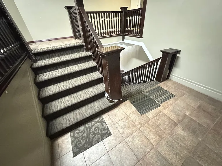 1341 N Bronson Ave #7A — Photo 29