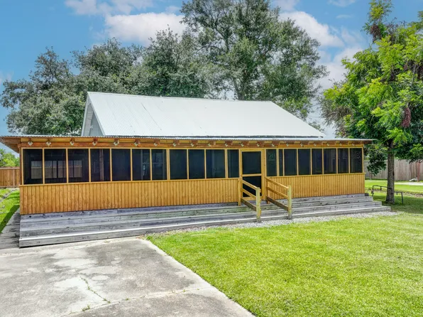 531 Silver St, New Iberia, LA 70560