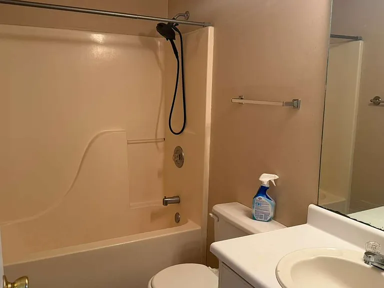 910 Brett Dr #32-1 — Photo 9