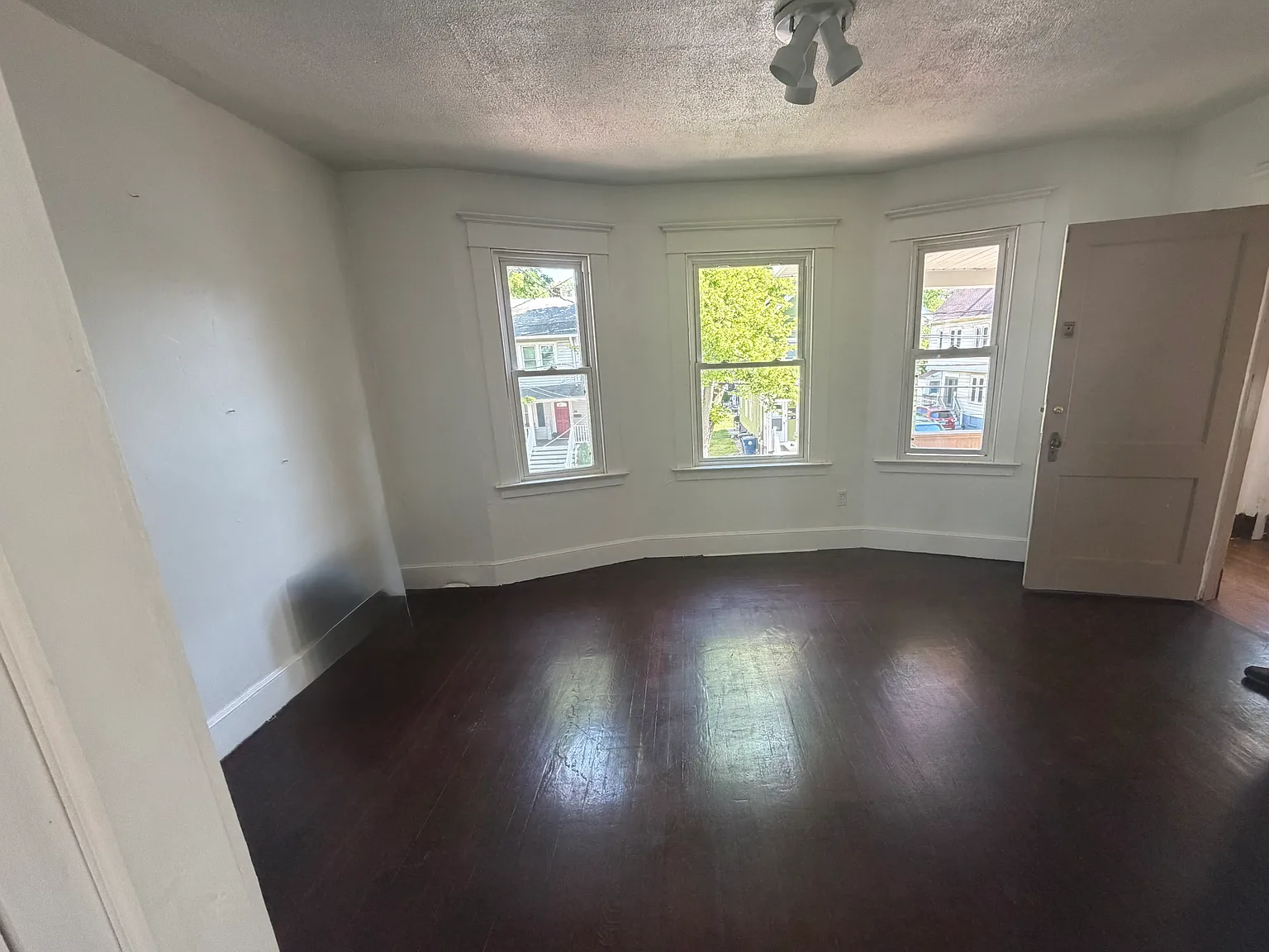 2 bed, $1,850 — Photo 2