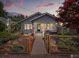 318 19th Ave SE, Olympia, WA 98501