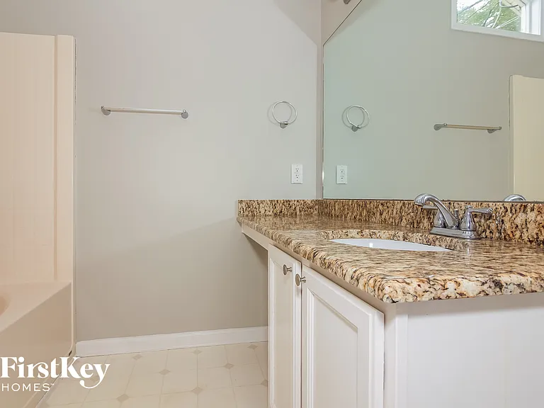 222 Brenda Ellen Dr — Photo 9