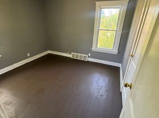13605 Gainsboro Ave Floor 2, Cleveland, OH 44112