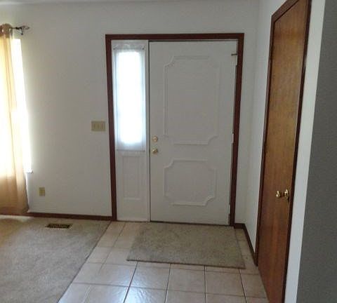 2nd image of 729 Audubon Dr