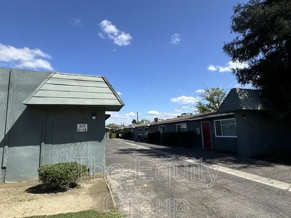 616 N Blackstone St APT 11, Tulare, CA 93274
