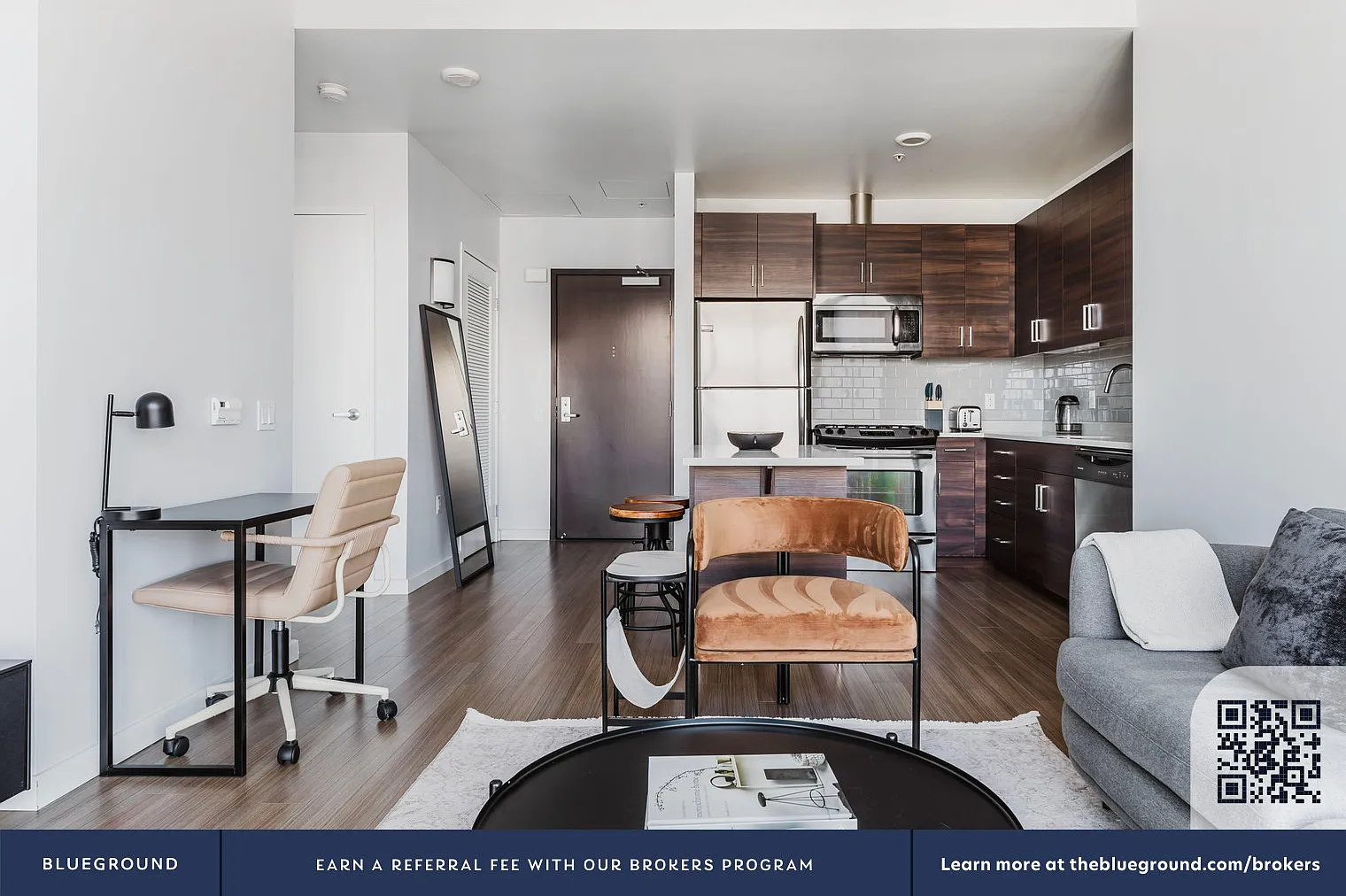 1 bed, 1.0 bath, 628 sqft, $6,160 — Photo 3