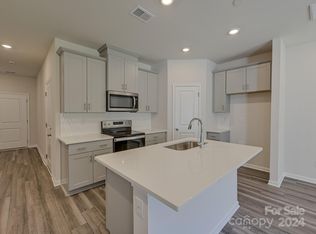 513 Tayberry Ln, Fort Mill, SC