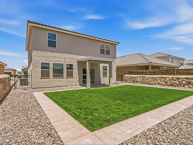 13852 Paseo De La Luna Ave — Photo 44