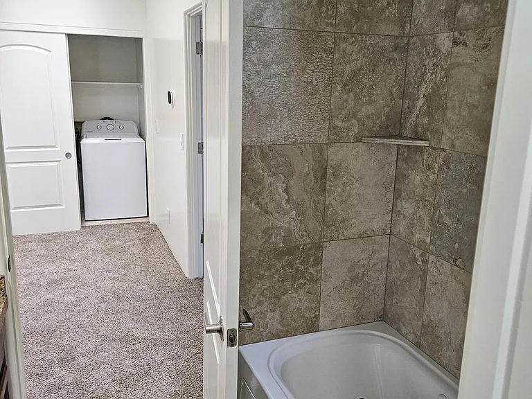 4113 N 22nd St #10A — Photo 21
