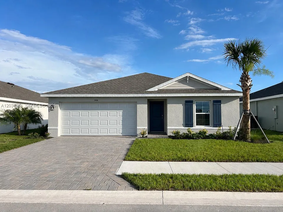 544 Ilaria Ct