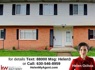 1316 Monomoy St APT B, Aurora, IL 60506