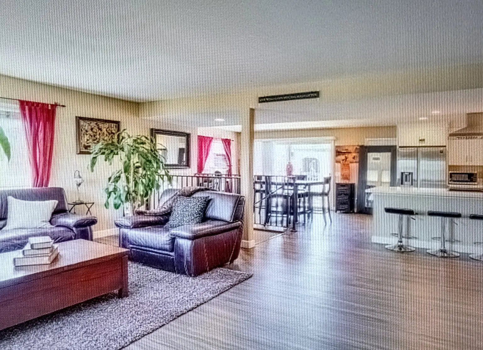 2 bed, 1000 sqft, $4,250 — Photo 1