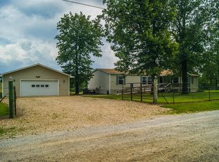 20 County Road 521, Gainesville, MO 65655