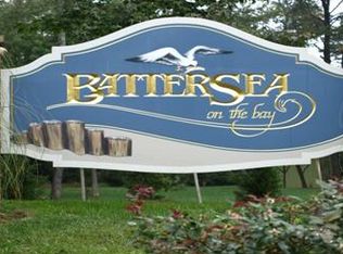 209 Battersea Ln, Fort Washington, MD 20744