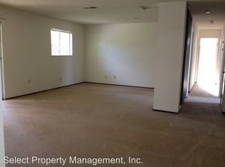 7009 Woodmore Oaks Dr, Orangevale, CA 95662