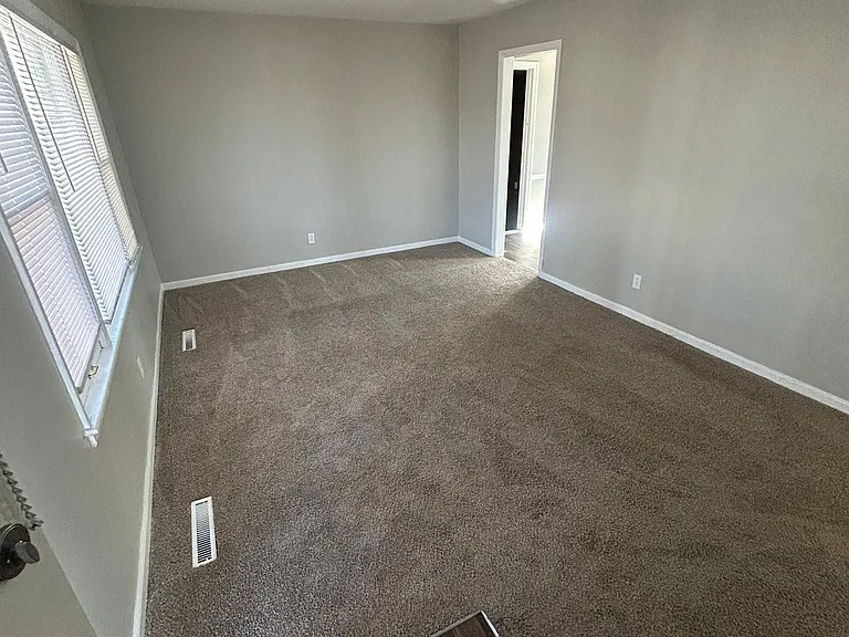 8901 E Gregory Blvd — Photo 2