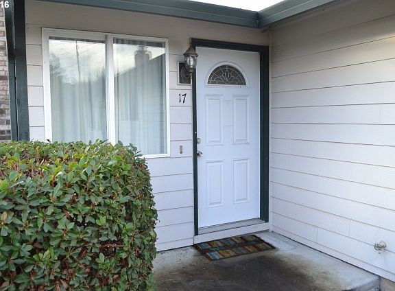 2nd image of 3300 Kauffman Ave APT 17