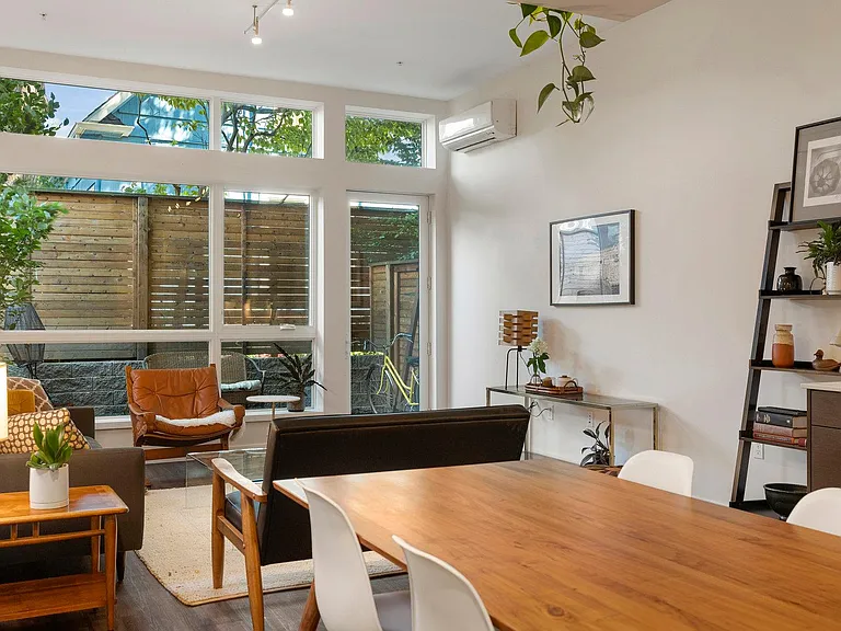 308 N 68th St #101 — Photo 11