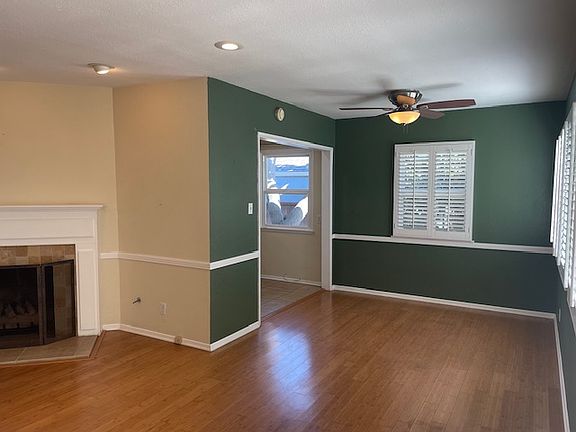 4th image of 3329 W 166th St