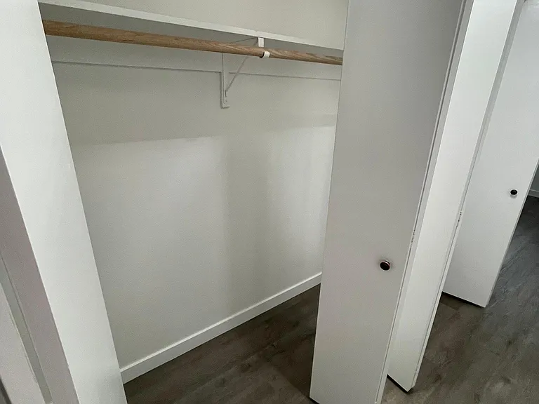 285 NW 16th St #2 — Photo 10