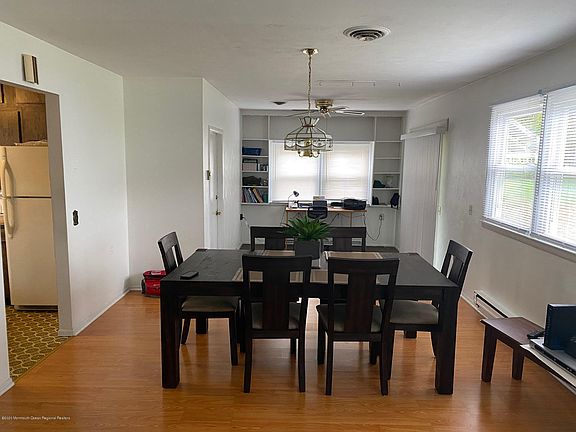 3rd image of 90 Westport Dr #71