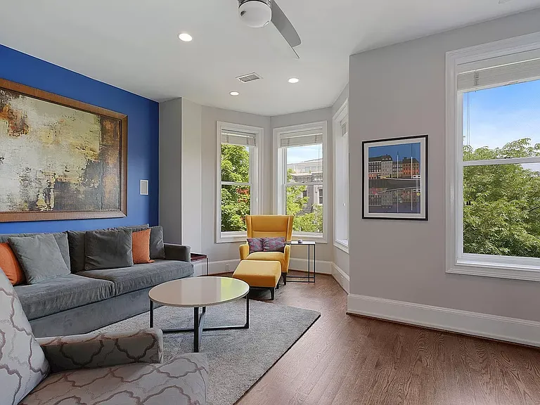 928 T St NW — Photo 13