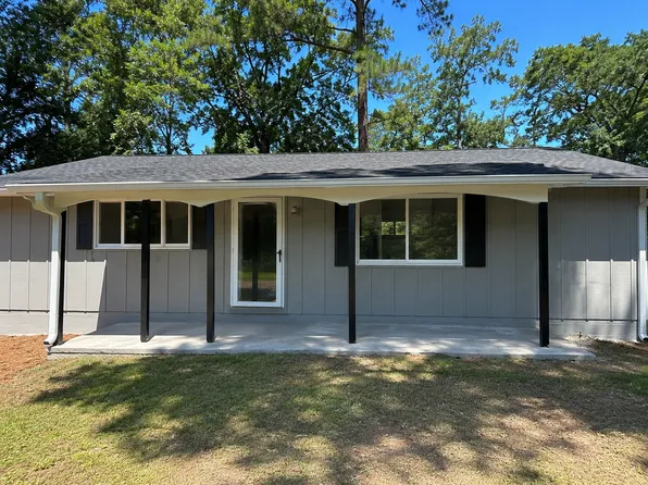 3425 Hogansville Rd, Lagrange, GA 30241
