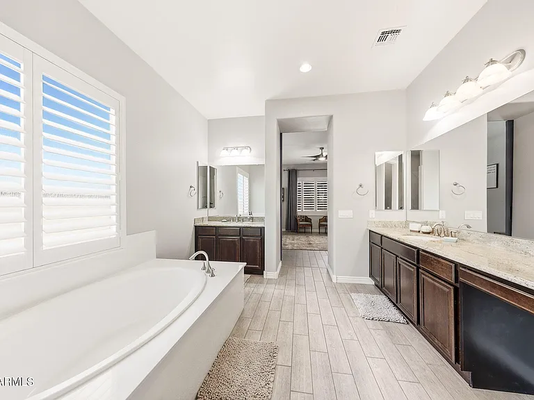 28077 N 100th Dr — Photo 38