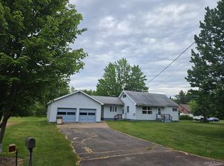 619 N 7th St, Ontonagon Township, MI 49953