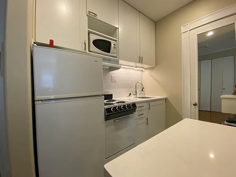 21 Beacon St #3C — Photo 10