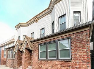 71-53 69th St, Flushing, NY 11385
