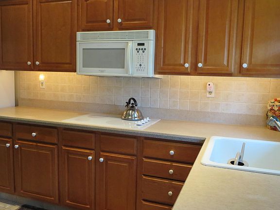 3rd image of 1170A Clydebank Ct #100A