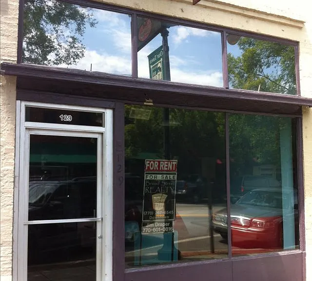 129 N Broad St — Photo 10