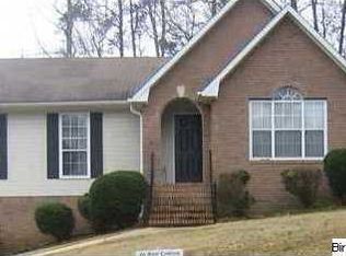 6725 Heather Ridge Cir, Pinson, AL 35126